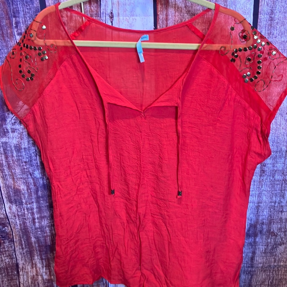 Red top Maurice’s